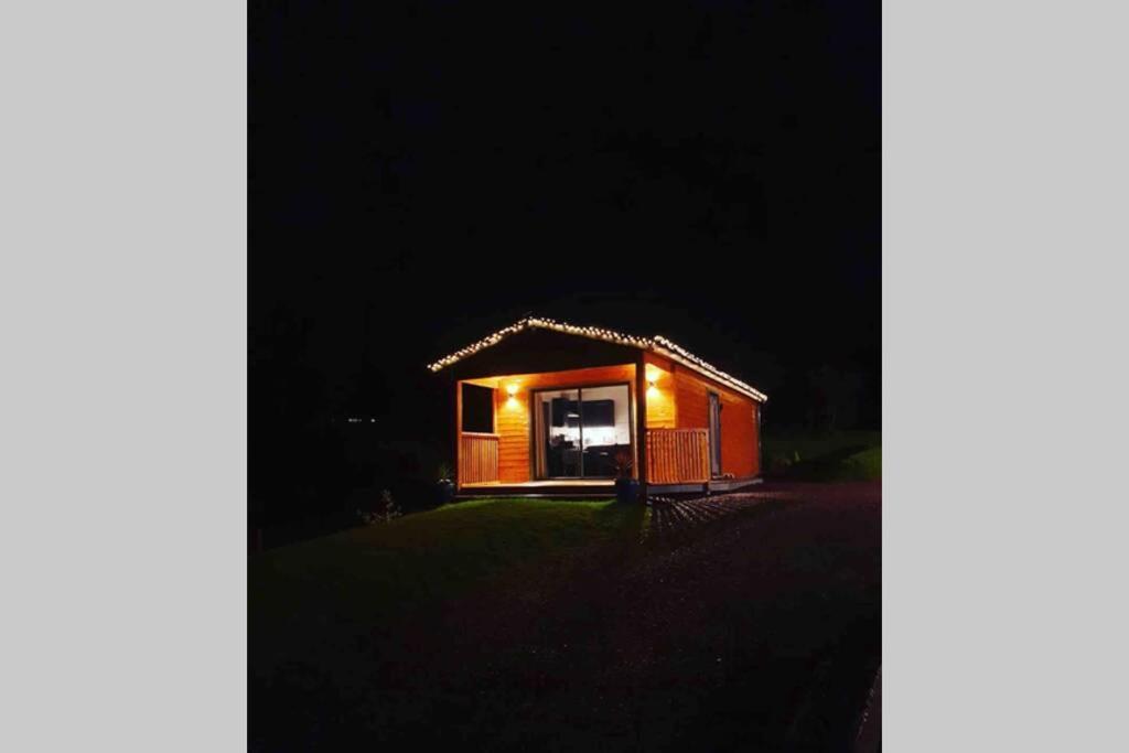 Bothan Dubh Self Catering Cabin Kishorn Exterior photo
